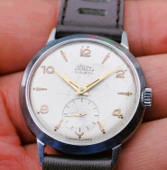 Vzácný LUMI šupináč