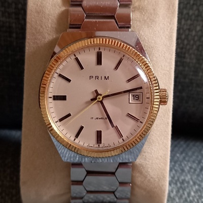 ALA ROLEX s datumovkou.