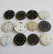 Číselníky na hodinky Prim Quartz - zajímavé - 12 kusů