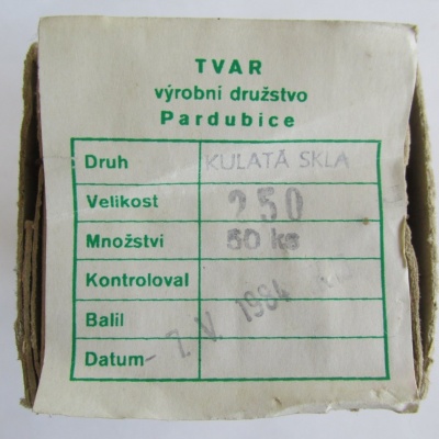 250 - SKLO TVAR PARDUBICE - velikost 250, NEPOUŽITÉ ORIGINÁLNÍ - 50 KUSŮ