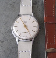 Hodinky Prim 30mm v pěkném stavu