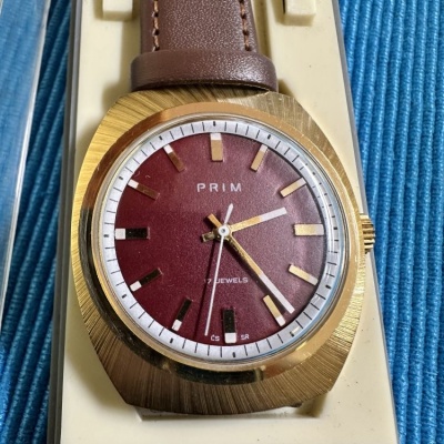 STARÉ KRÁSNÉ HODINKY PRIM TOP
