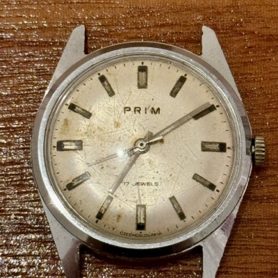 Prim elegant