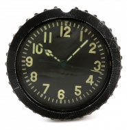 Palubní hodiny AVRM.