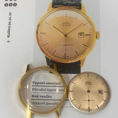 Vzácné - nálezový stav číselník a pouzdro 