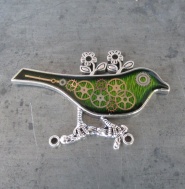 ZELENÝ PTÁČEK - brož z hodinek Prim, steampunk