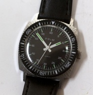 Prim 66, malé sportky, zelený číselník 