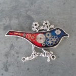 BAREVNÝ PTÁČEK, brož z hodinek Prim