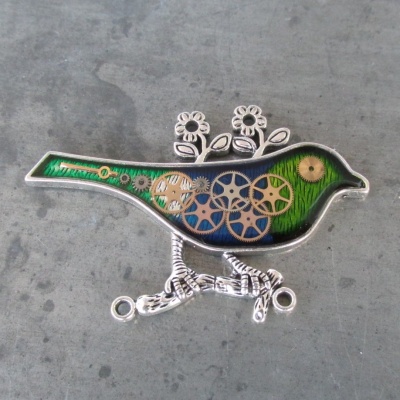 BAREVNÝ PTÁČEK, brož z hodinek Prim