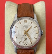 Prim 15rubinu reliefni cifernik