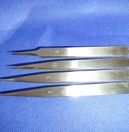 4x pinzeta FAVORITE.