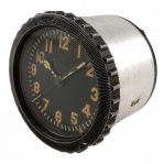 Palubní hodiny AVRM.