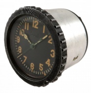 Palubní hodiny AVRM.