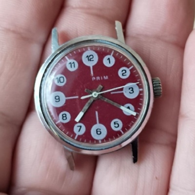 Hodinky Prim