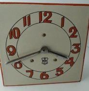 smaltované hodiny 