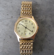 Prim Quartz ve zlaceném pouzdře