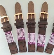 tmavě hnědý řemen 17mm se zlatavou sponou !!!