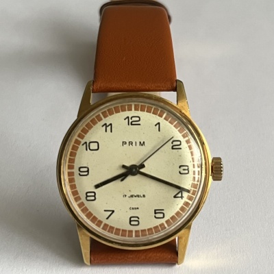 Prim 66 červené okruží 