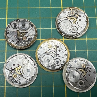 PRIM 5 kusov - strojčeky cal 52