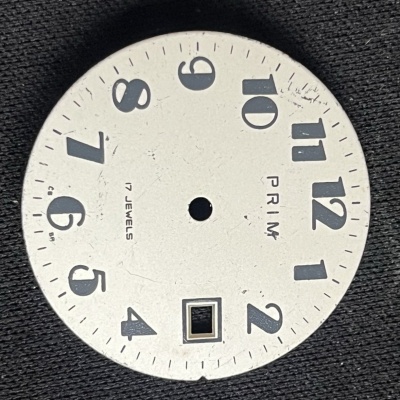 Bílý číselník na model 68 403 1 - použitý