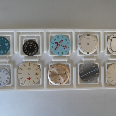 KONVOLUT ČÍSELNÍKY 4.