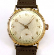 Hodinky se strojkem LIP.