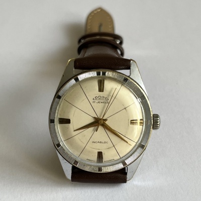 Prim ala diplomat 66