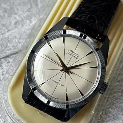 Prim Šipky s Oválnou krabičkou 