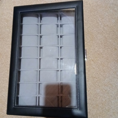 Box na hodinky - 24 kusů - hodinkovnice