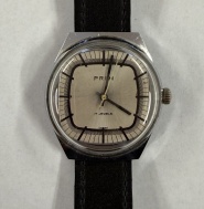 Hodinky PRIM 33