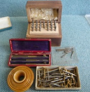 KONVOLUT PO HODINÁŘI