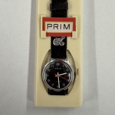 Hodinky PRIM 28