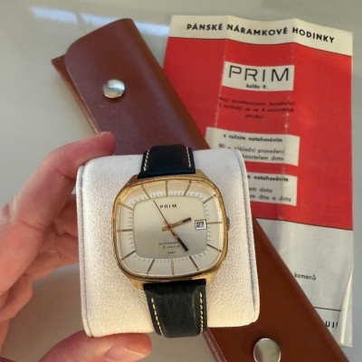 PRIM AUTOMATIC 21 TELEVIZE zlaté Full set - záruční list a pouzdro