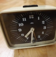 Budík Prim mechanický - plně funkční