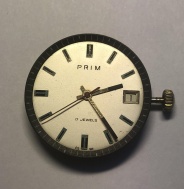 Prodám funkční strojek PRIM kal.68.3 s číselníkem a armovákem