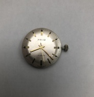 Prodám funkční strojek PRIM kalibr 68.3 3ti šroubek s číselníkem sunburst