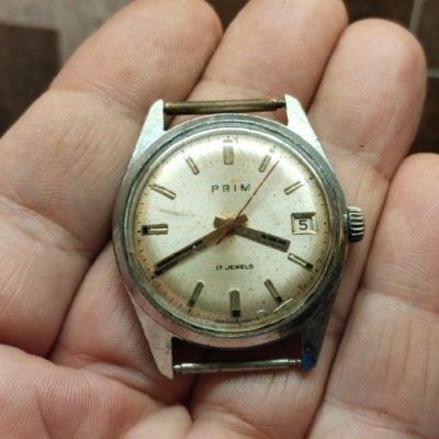 Hodinky Prim s Datumem