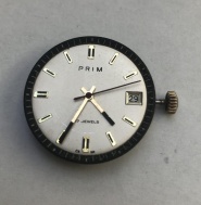 Prodám funkční strojek PRIM kal.68.3 s číselníkem a armovákem 