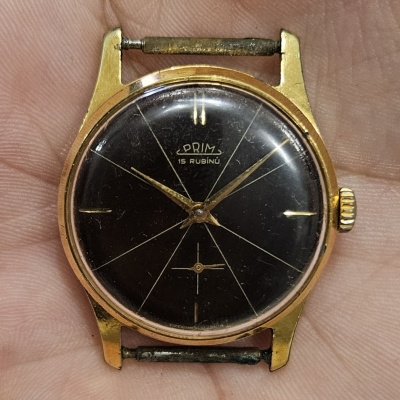 Prim  Brusel  15 Rubínů 