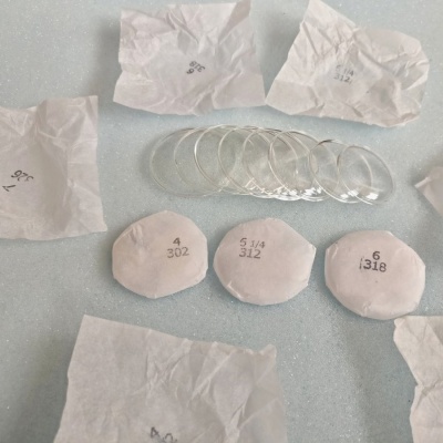 vypouklá sklíčka plast ø 358 !!!