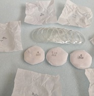 vypouklá sklíčka plast ø 316 !!!