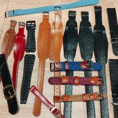 Mix Řemínku NEPOUŽITÉ ,,1,,