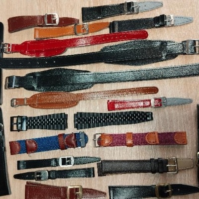 Mix Řemínku NEPOUŽITÉ,,3,,