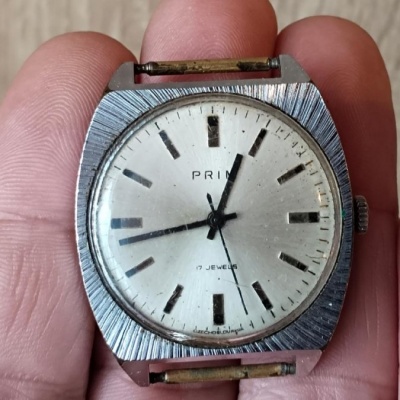 Hodinky Prim