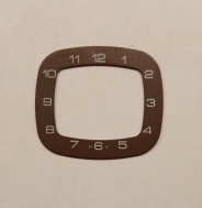 Rámeček tv hnědý 