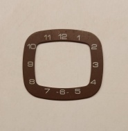 Rámeček tv hnědý 