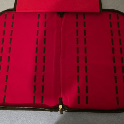 Pouzdro/organizér/box na hodinky