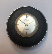 Prodám funkční strojek PRIM kalibr 66.3 3ti šroubek po servisu s číselníkem sunburst