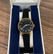 Krásné hodinky Prim