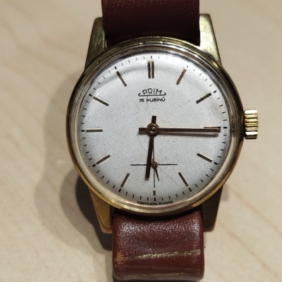 Prim 15 Rubinu cal.011 